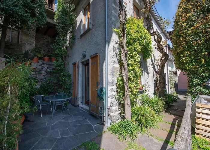 Casa Banfi Brissago TI